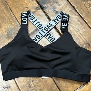 Woman’s sports bra ( PINK) XL